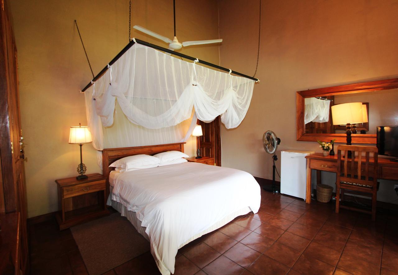 Kumbali Country Lodge Lilongwe Exterior photo