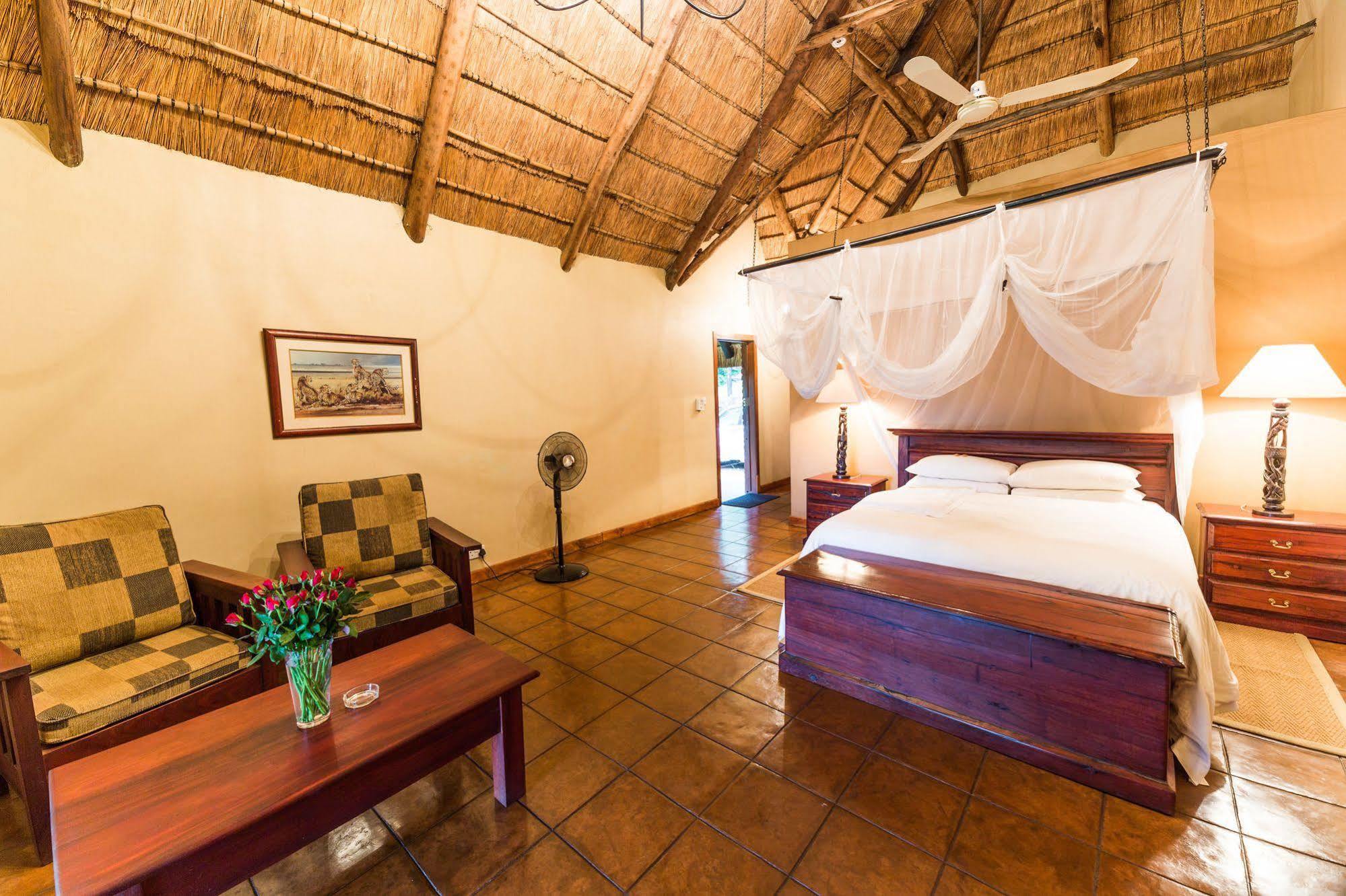 Kumbali Country Lodge Lilongwe Exterior photo